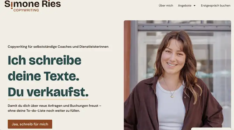 Startseite der Website Simone Ries Copywriting, gestaltet von Kathy Alume